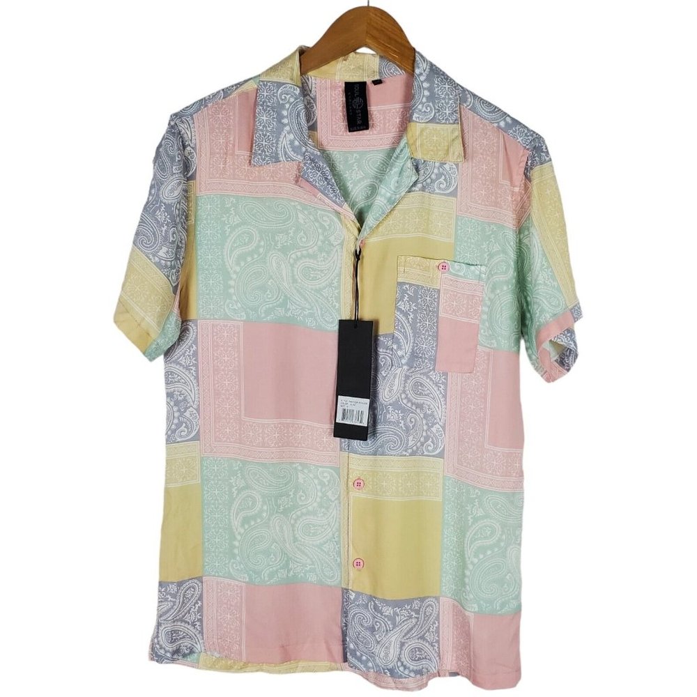 NEW Soul Star Mens Button Up Shirt Size S Lilac High Roller Short Sleeve Bandana